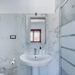 Place 4* روما