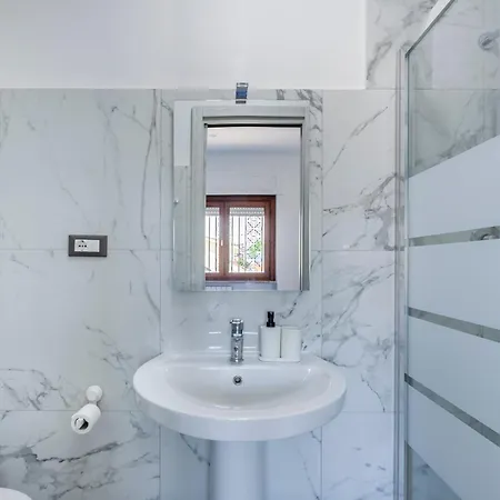 Place 4* Róma